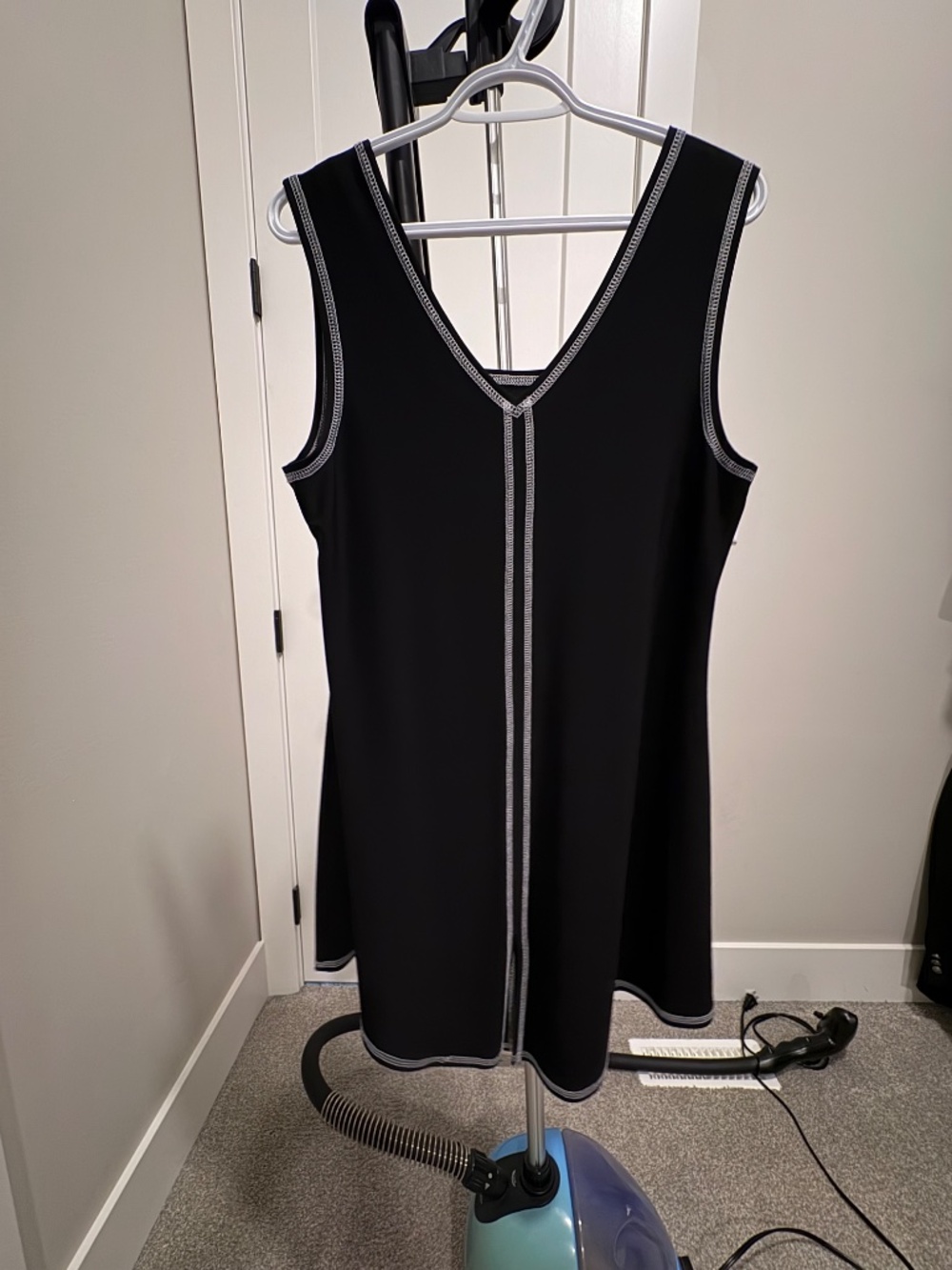 Joseph Ribkoff - Tank Top - Picture 2 of 3